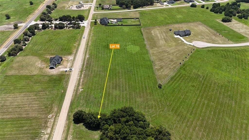 1.02 acres in Navarro County - photo 17