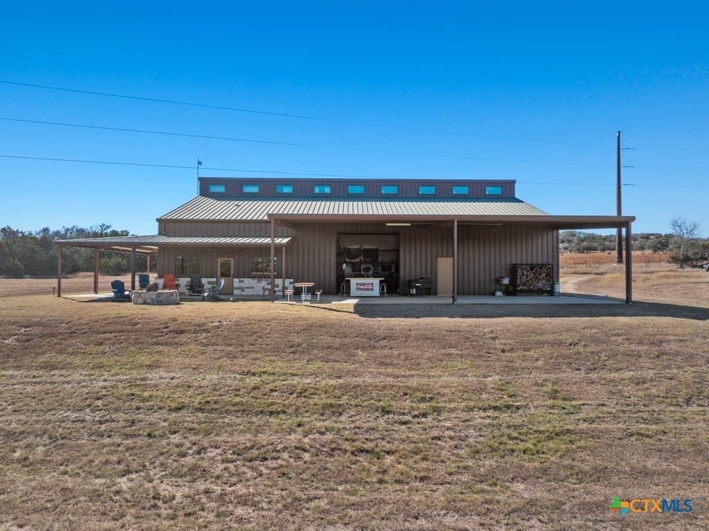 56.27 acres in Gillespie County - photo 5