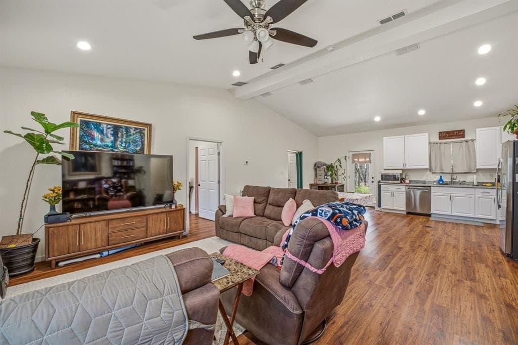 13.61 acres in Erath County - photo 4