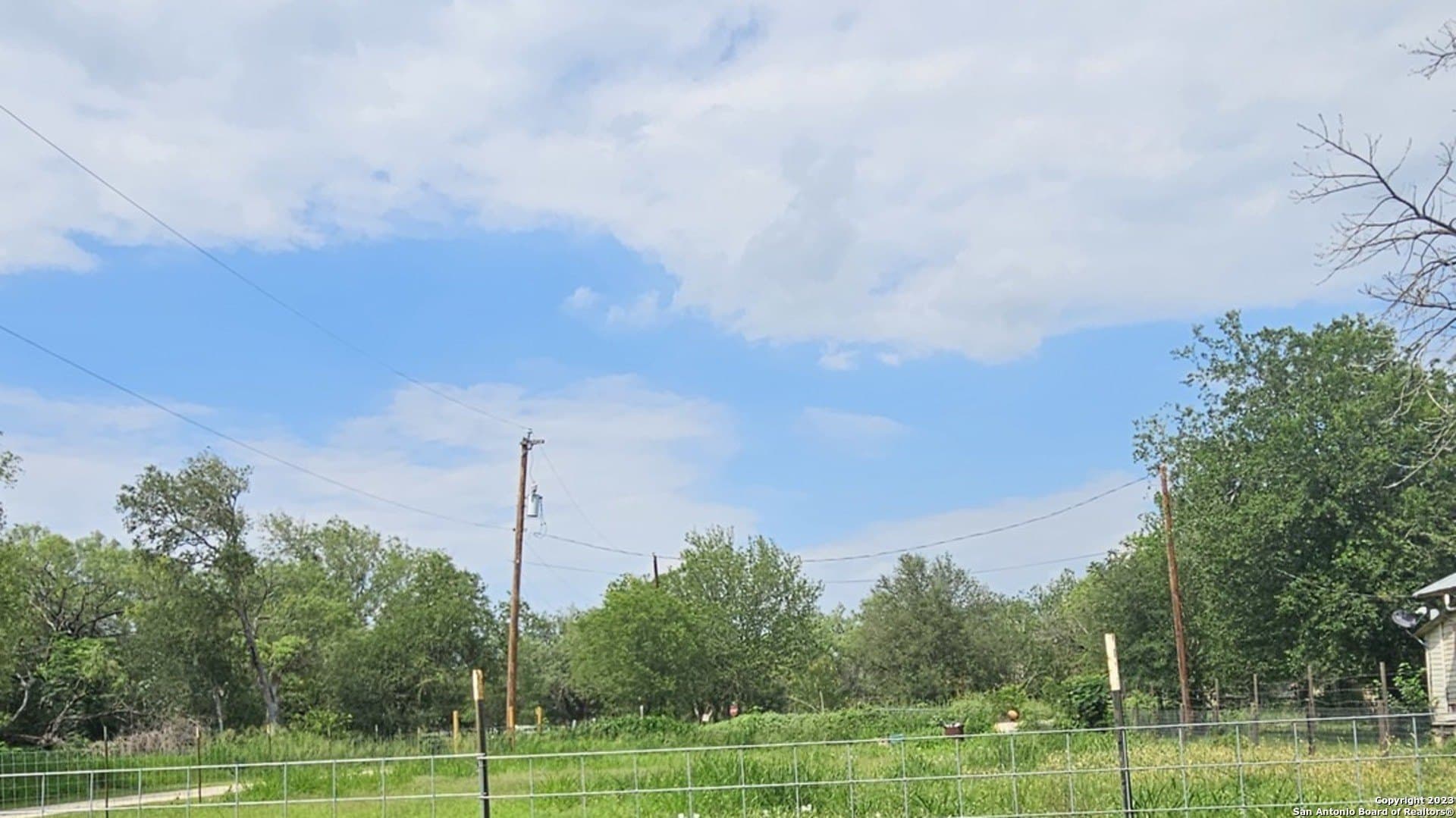 0.17 acres in Bexar County - photo 3