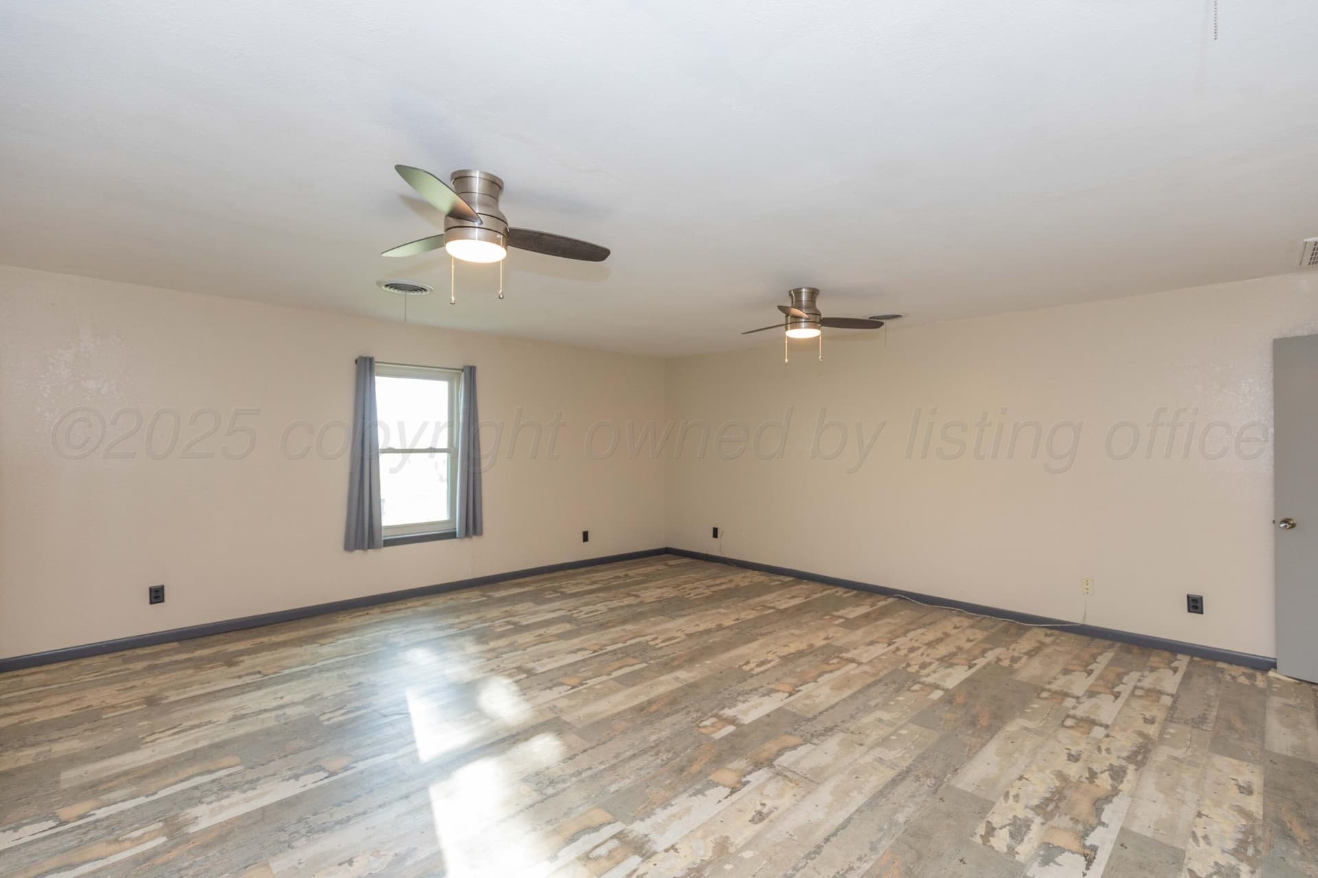 10 acres in Carson County - photo 21