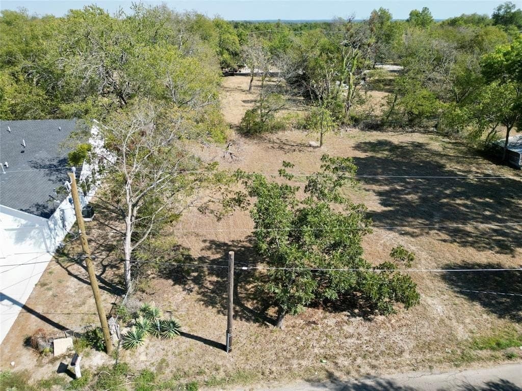 0.19 acres in Hunt County - photo 10