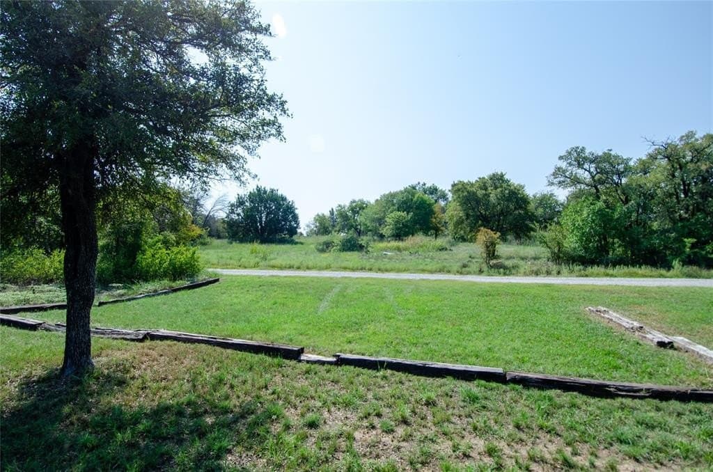 0.82 acres in Wise County - photo 2