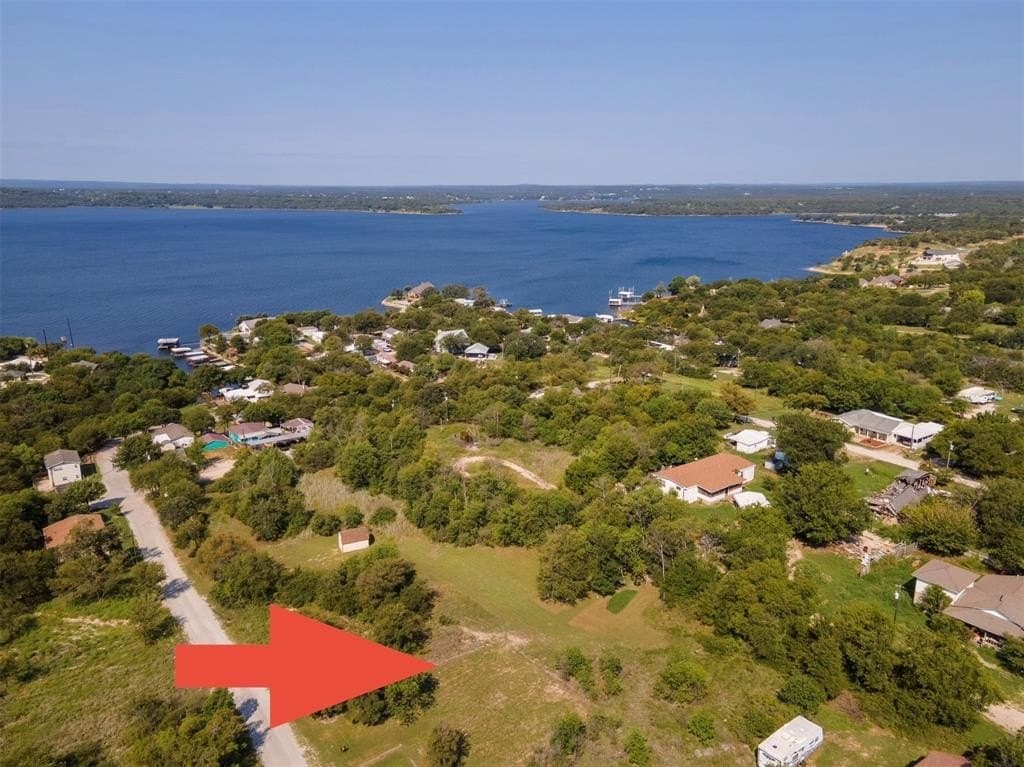 0.82 acres in Wise County - photo 10