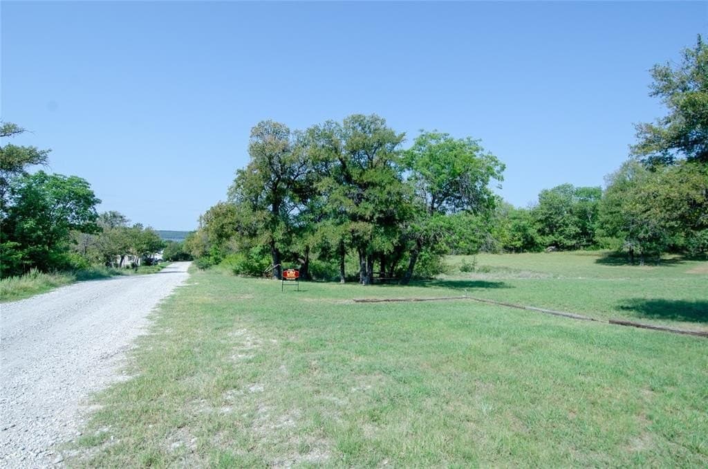 0.82 acres in Wise County - photo 3