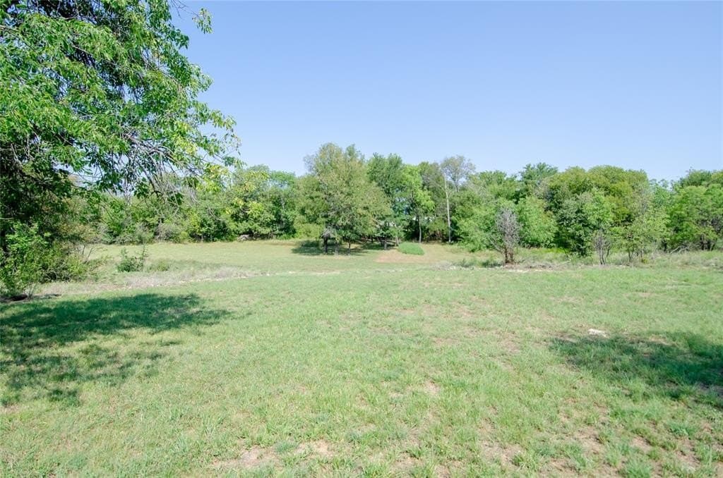0.82 acres in Wise County - photo 6