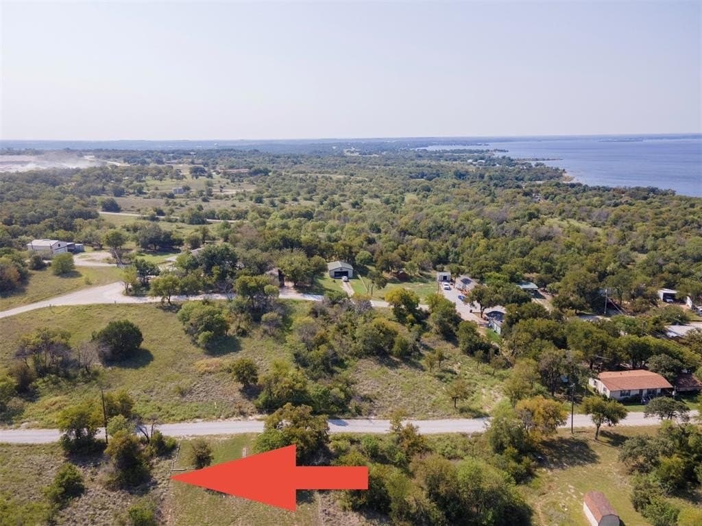 0.82 acres in Wise County - photo 11