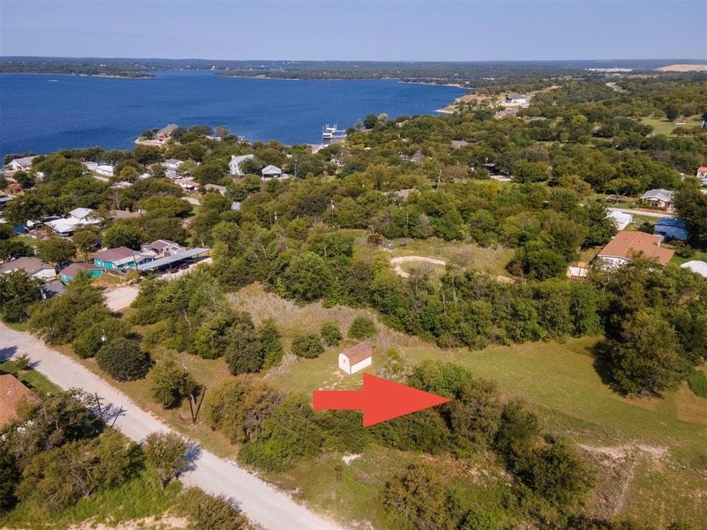 0.82 acres in Wise County - photo 16