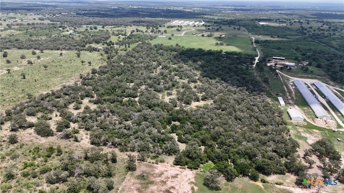50 acres in Gonzales County - photo 4