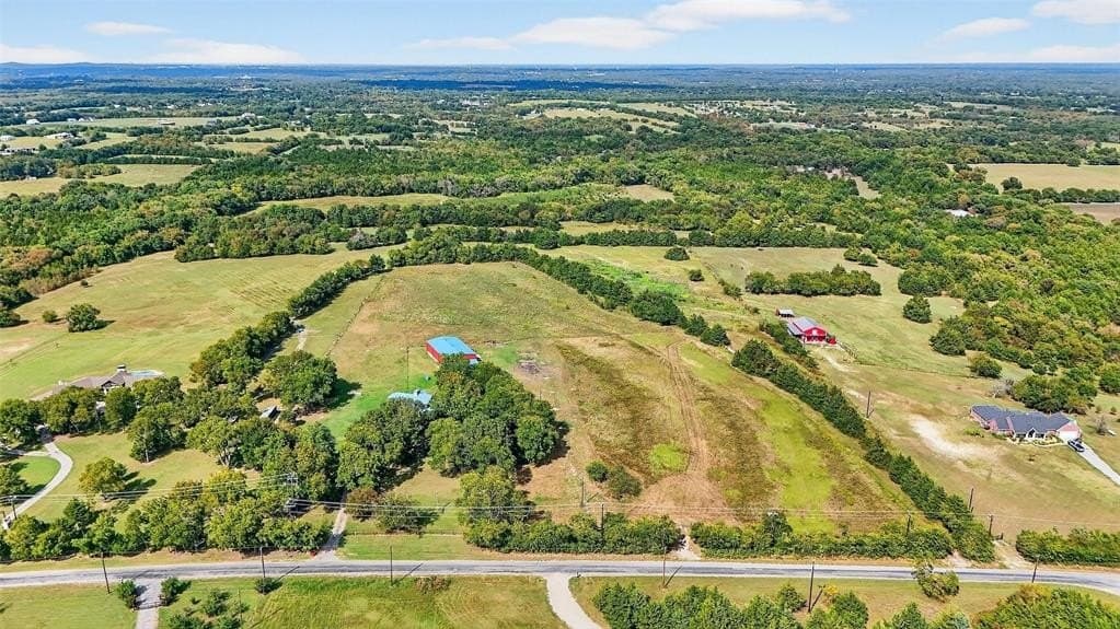 22.28 acres in Grayson County - photo 4
