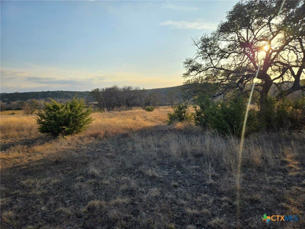 5 acres in Coryell County - photo 4