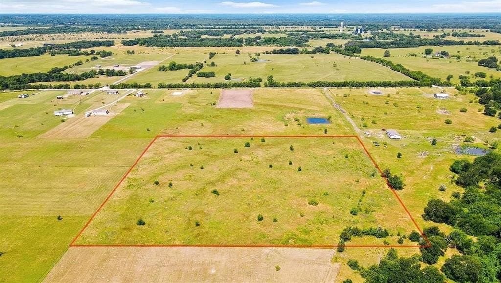 5.7 acres in Van Zandt County - photo 10