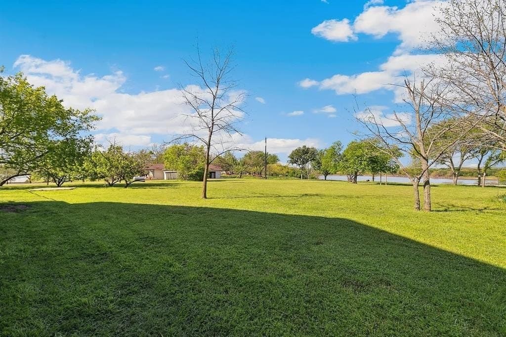 0.47 acres in Denton County - photo 7