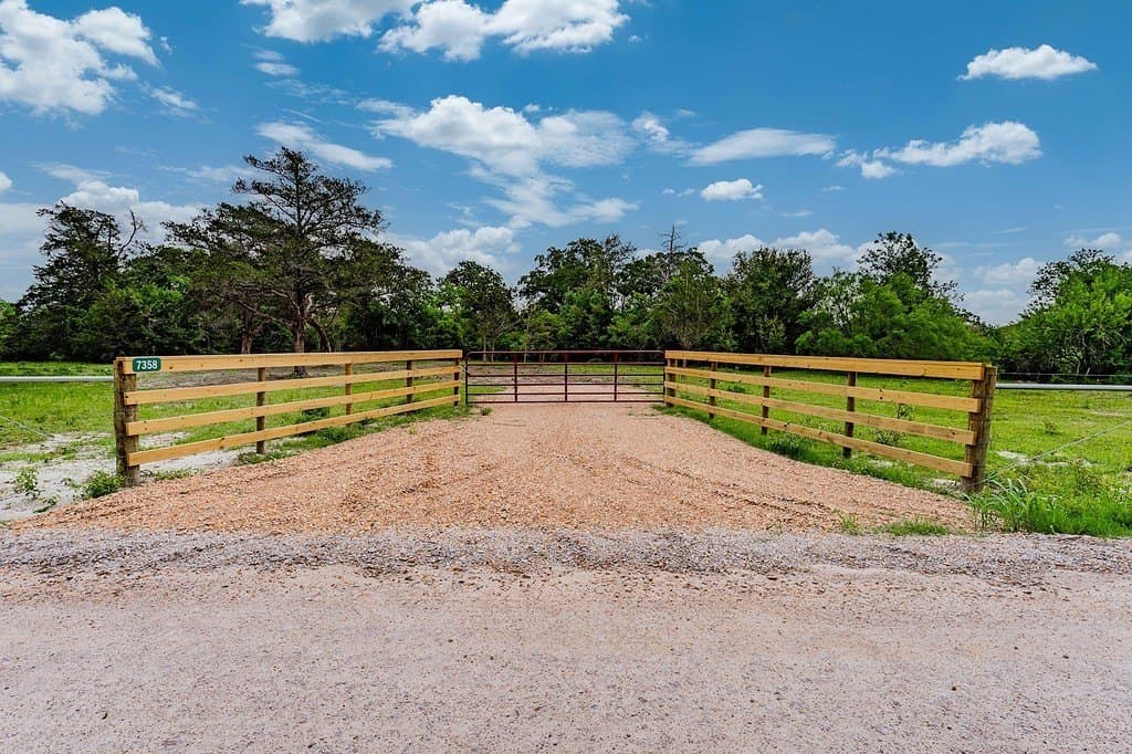 8.75 acres in Fayette County - photo 9
