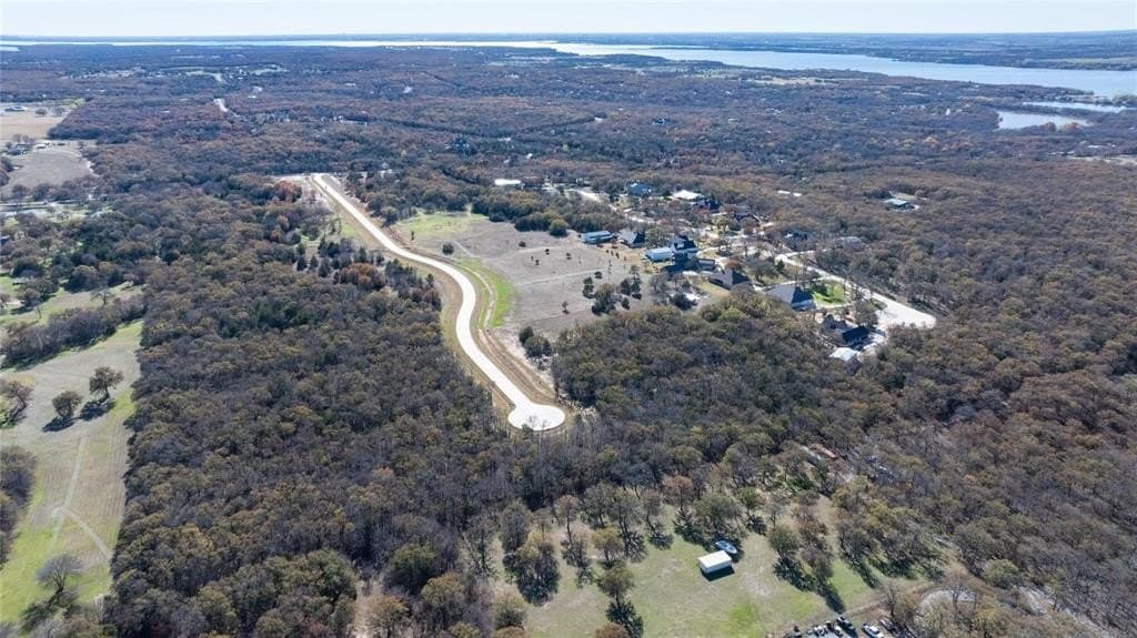 2.01 acres in Cooke County - photo 10