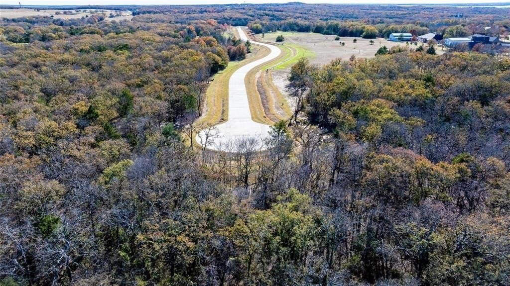 2.01 acres in Cooke County - photo 5