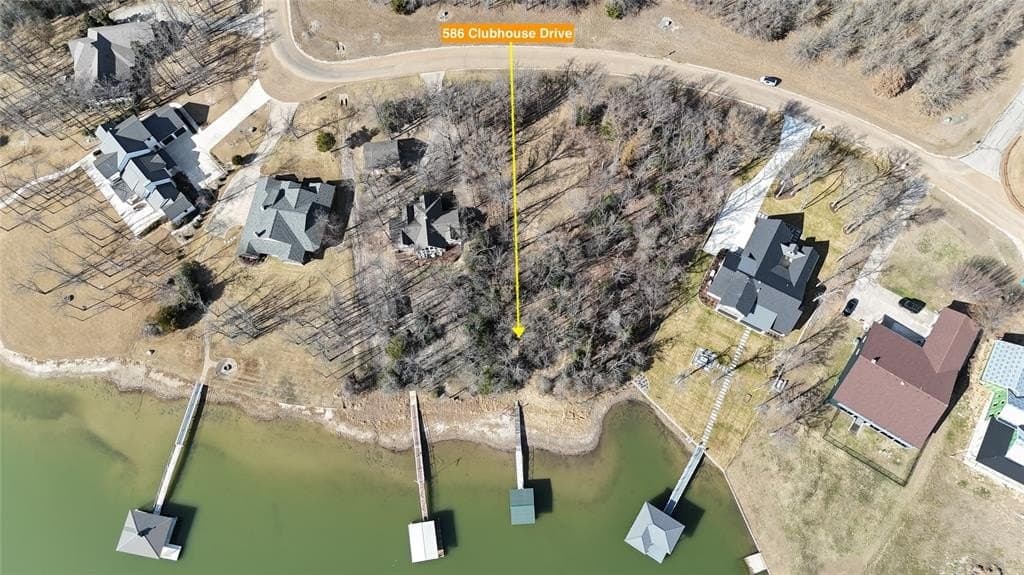 0.58 acres in Navarro County - photo 24