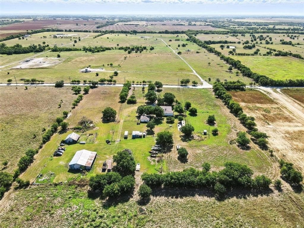 10.01 acres in Wise County - photo 3