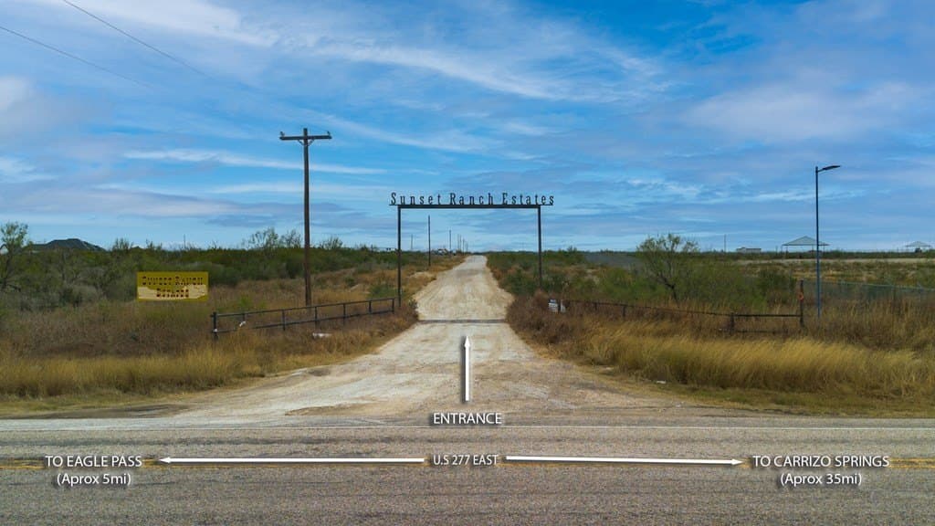 21.55 acres in Maverick County - photo 17