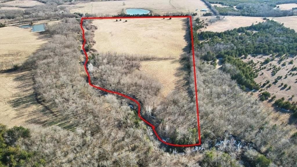 28.51 acres in Lamar County - photo 5
