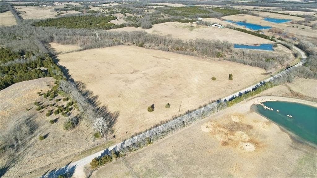 28.51 acres in Lamar County - photo 9