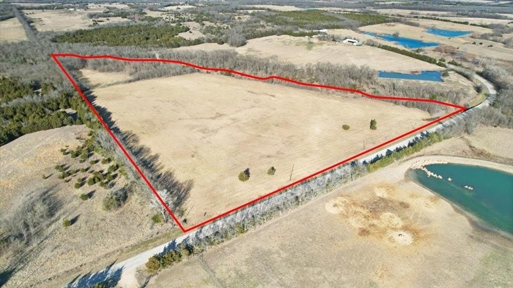 28.51 acres in Lamar County - photo 3