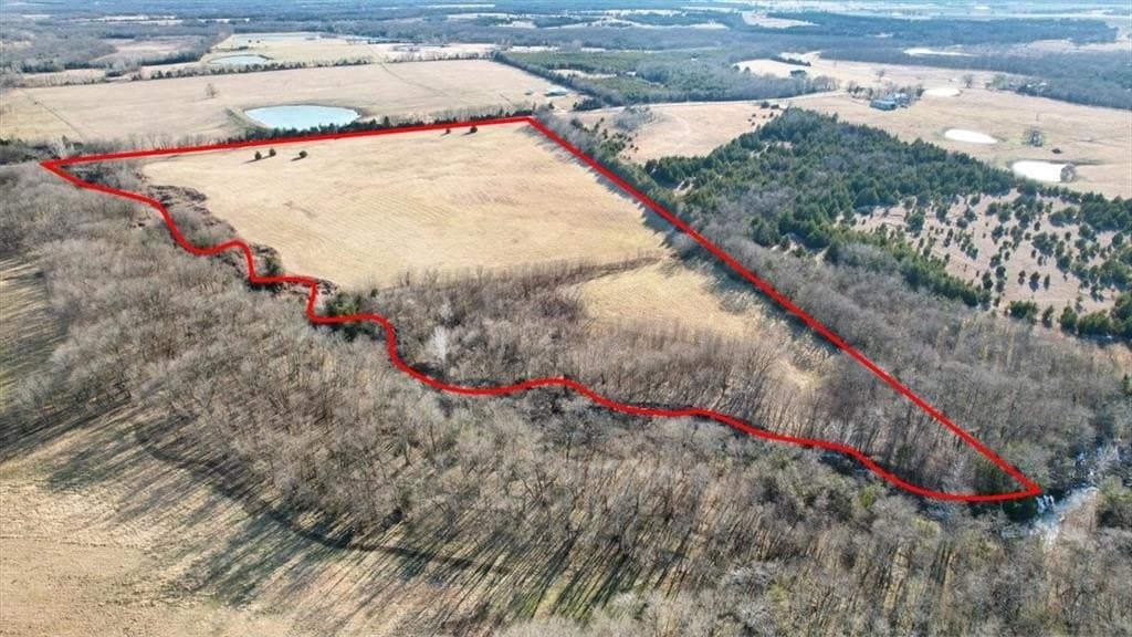 28.51 acres in Lamar County - photo 6
