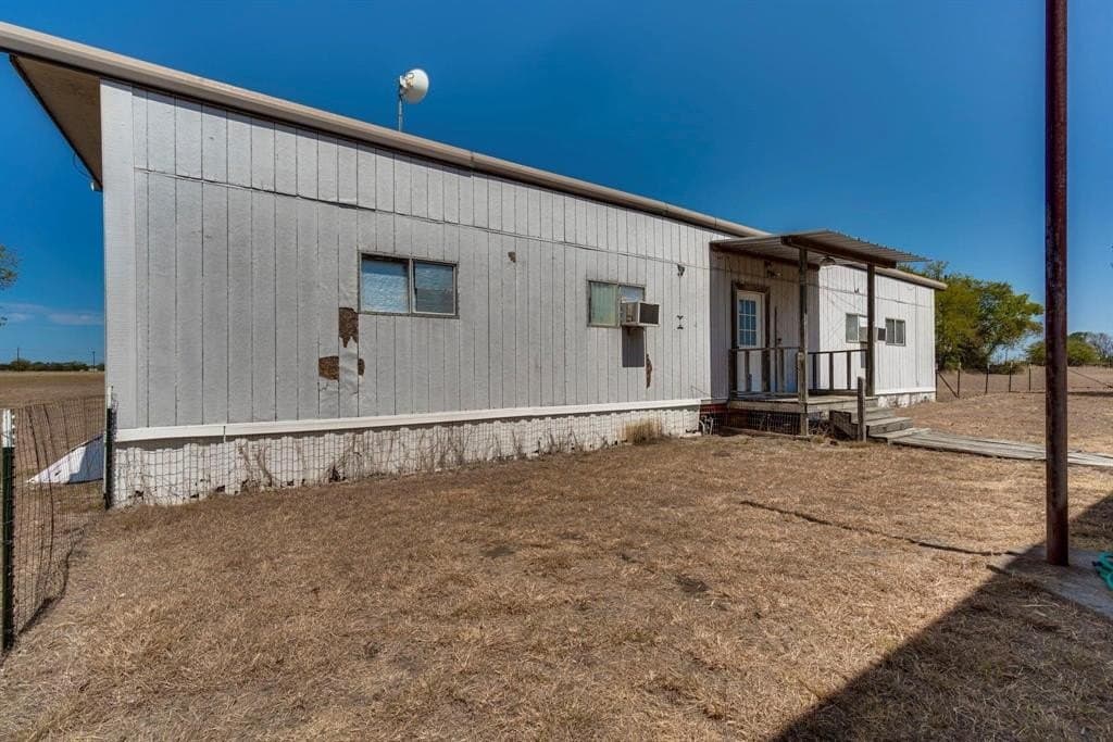 42.76 acres in Ellis County - photo 10