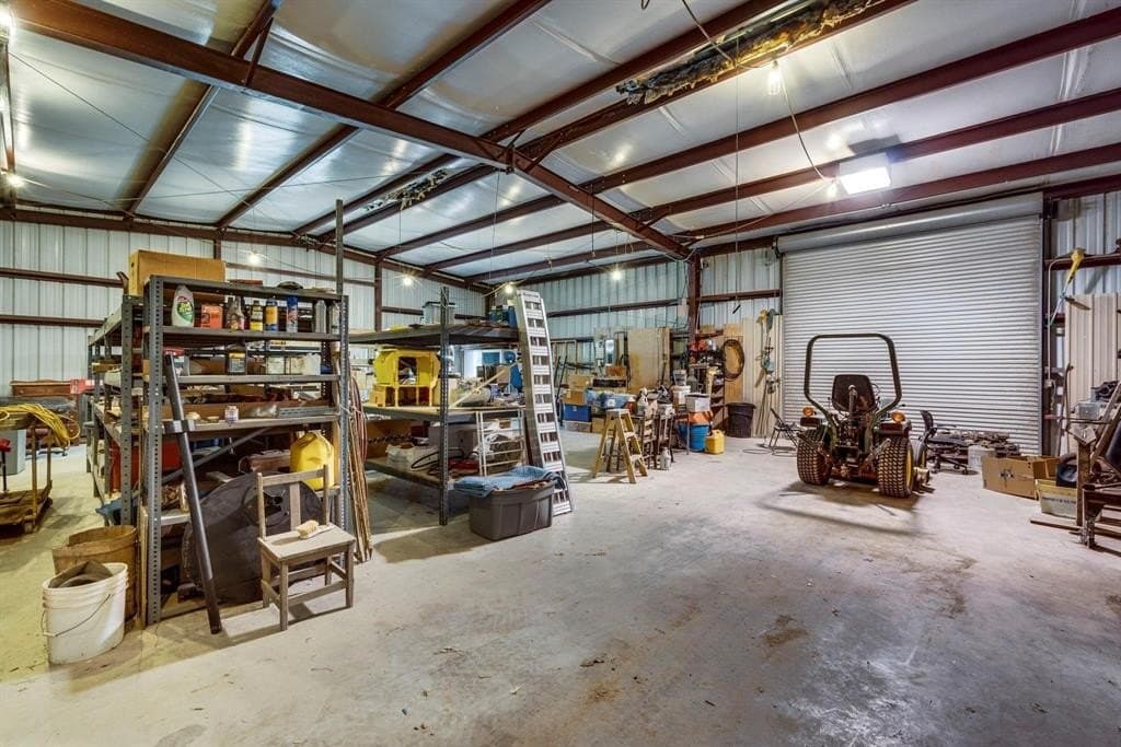 42.76 acres in Ellis County - photo 6