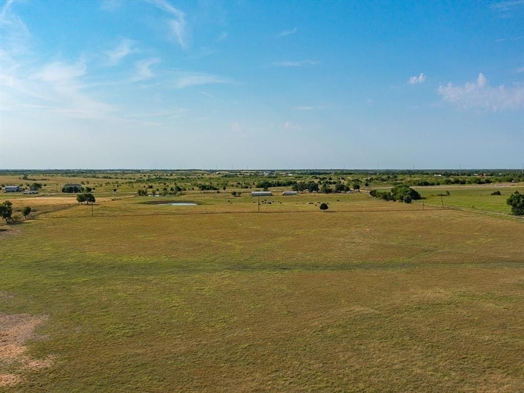 2 acres in Ellis County - photo 10