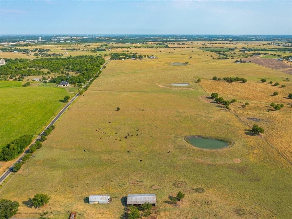 2 acres in Ellis County - photo 8