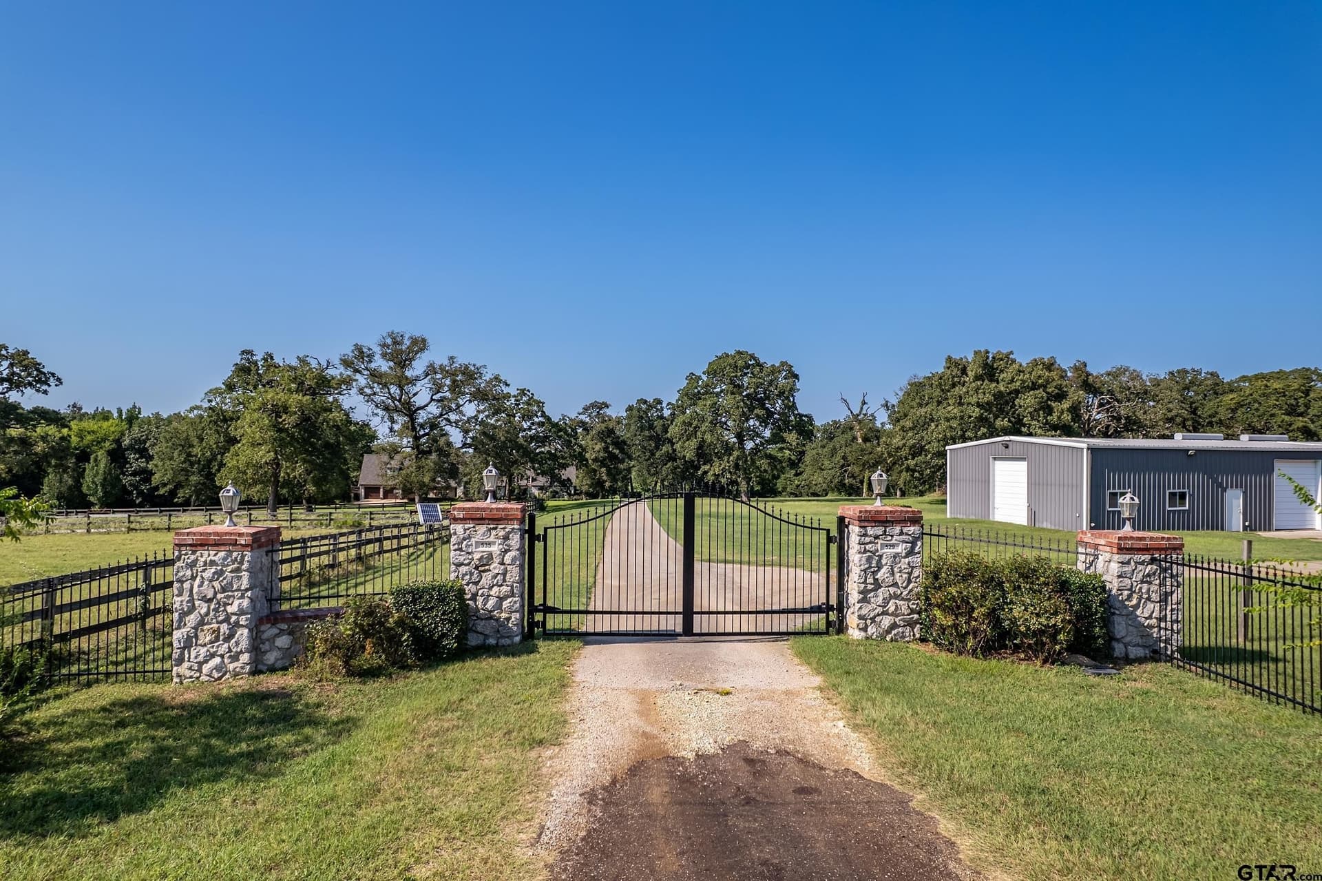 10 acres in Cherokee County - photo 2