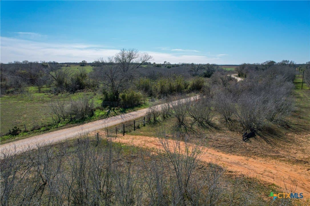 10.56 acres in Gonzales County - photo 17