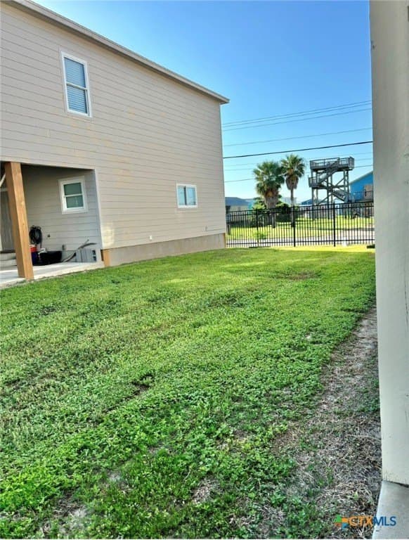 0.04 acres in Calhoun County - photo 12