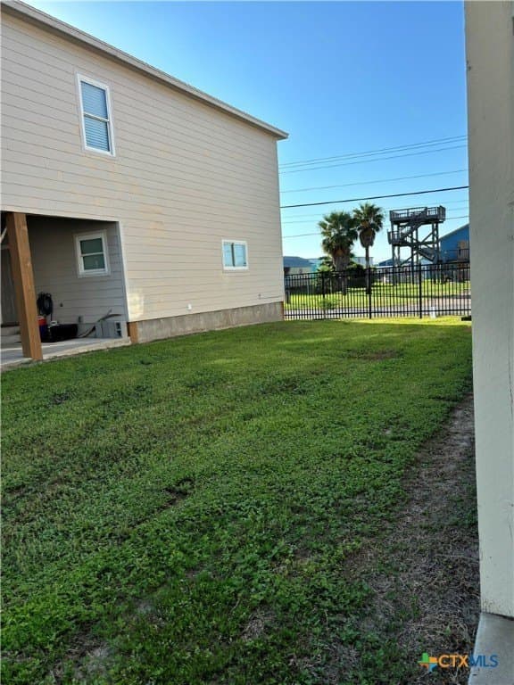0.04 acres in Calhoun County - photo 32