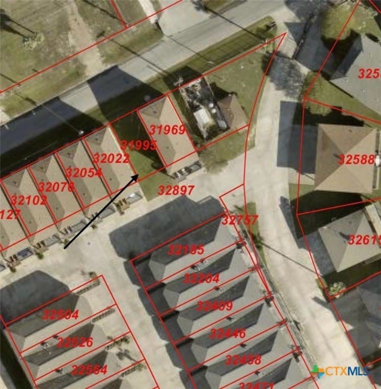 0.04 acres in Calhoun County - photo 2