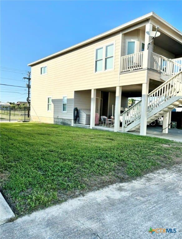 0.04 acres in Calhoun County - photo 13