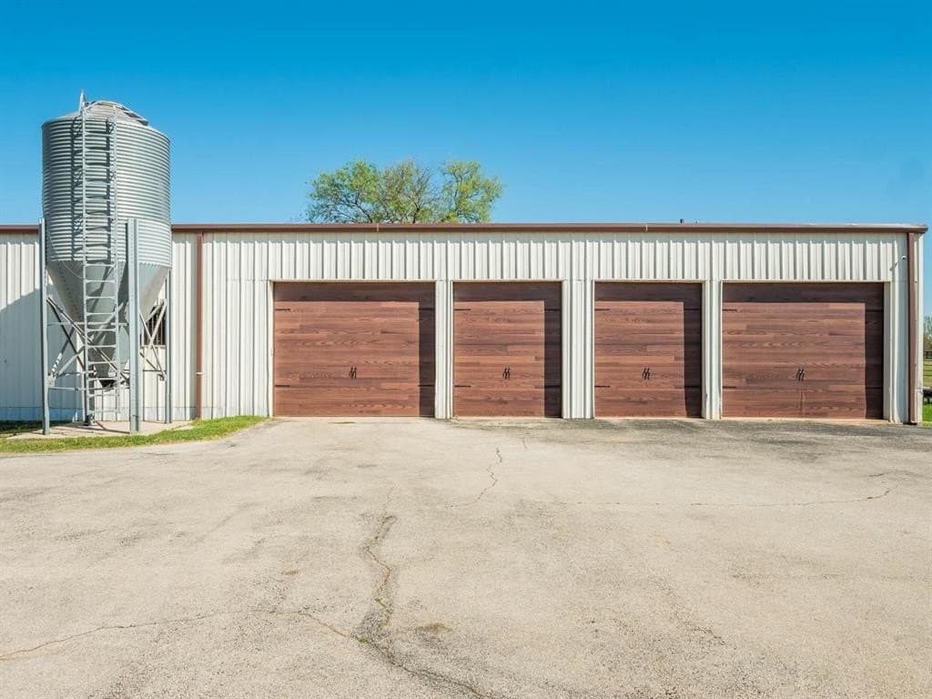 20 acres in Denton County - photo 32