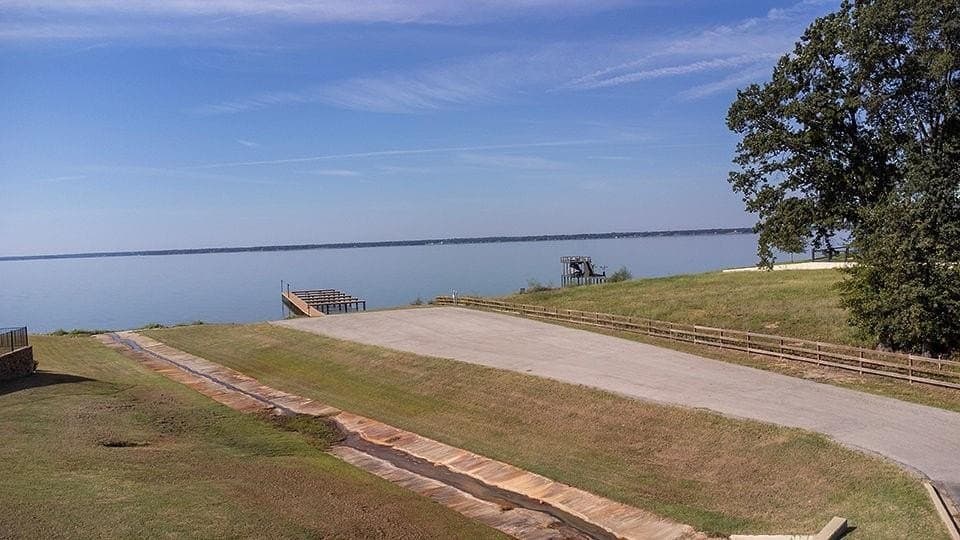 0.84 acres in Kaufman County - photo 4