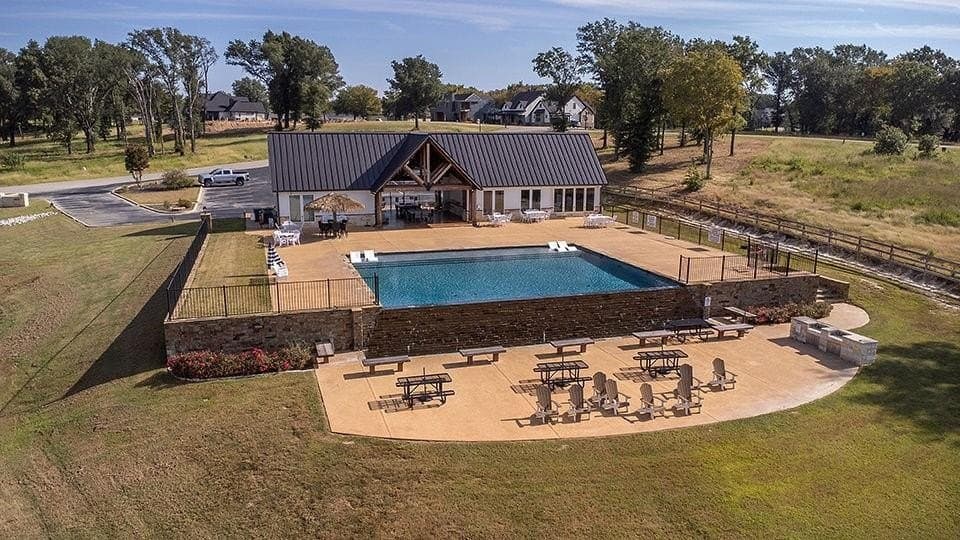 0.84 acres in Kaufman County - photo 8