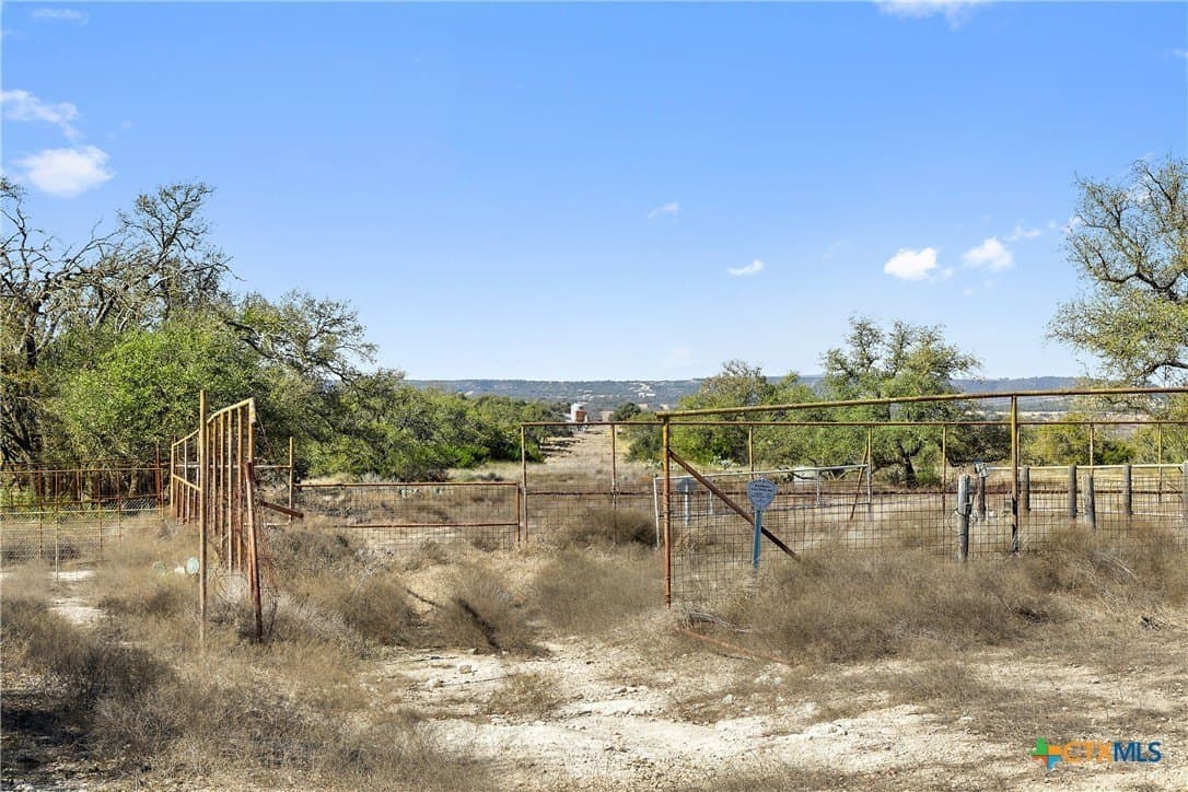 127 acres in Gillespie County - photo 29