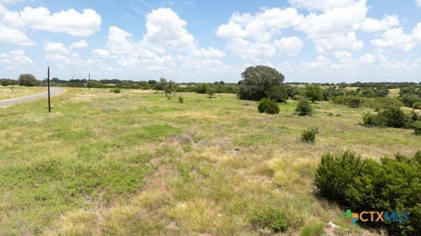 5.61 acres in Coryell County - photo 5