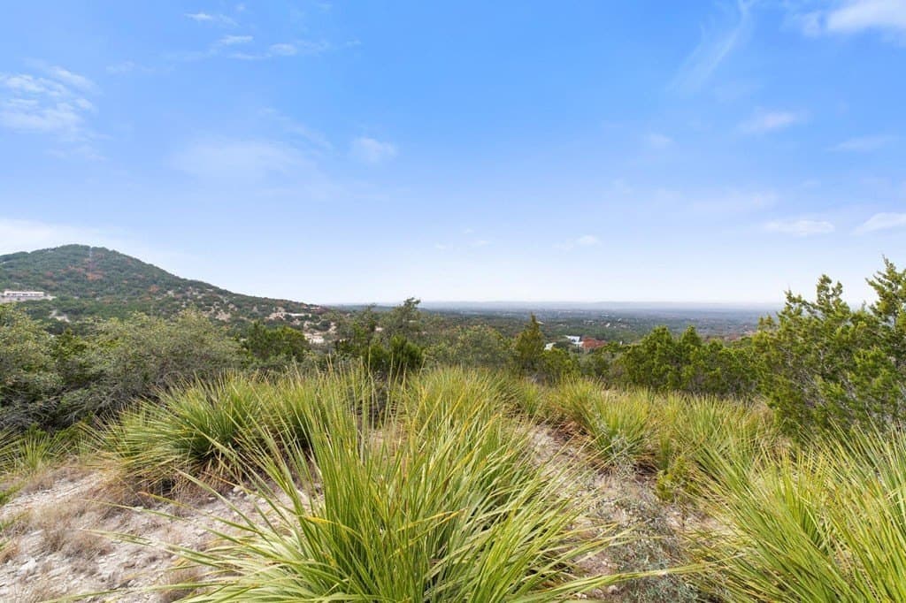 14.92 acres in Bandera County - photo 6