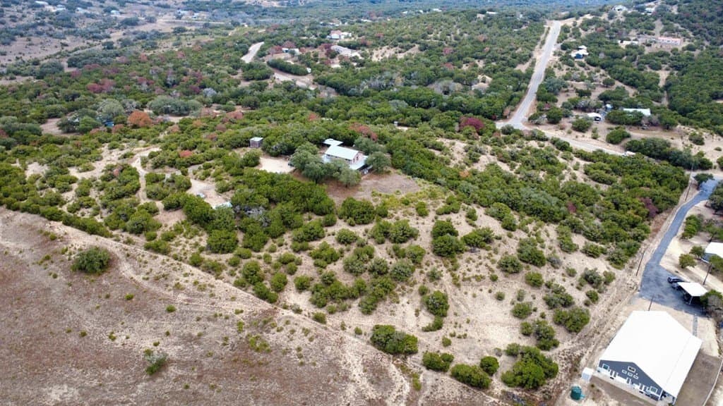 14.92 acres in Bandera County - photo 40