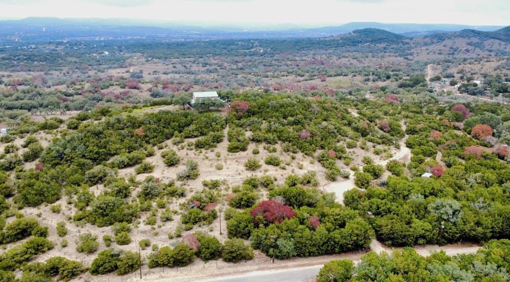14.92 acres in Bandera County - photo 41