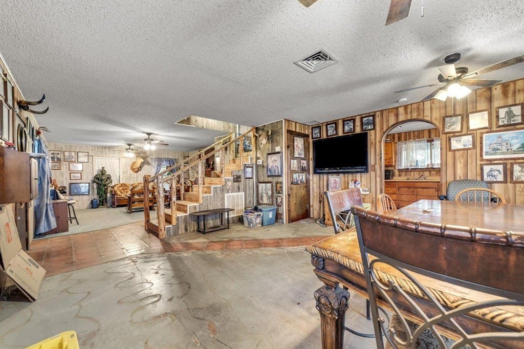 14.92 acres in Bandera County - photo 14