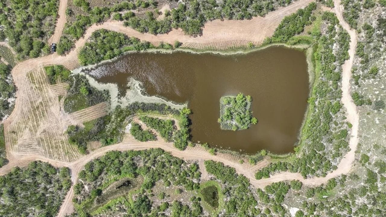 100 acres in La Salle County - photo 23