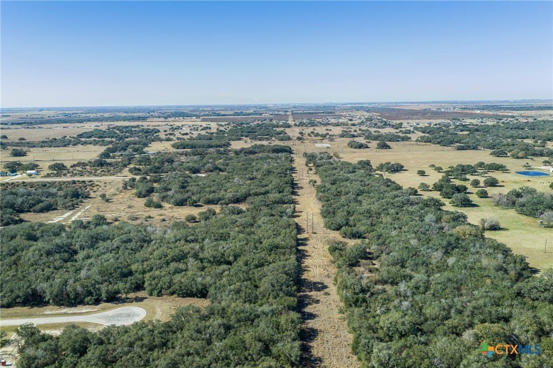 14.05 acres in Victoria County - photo 7