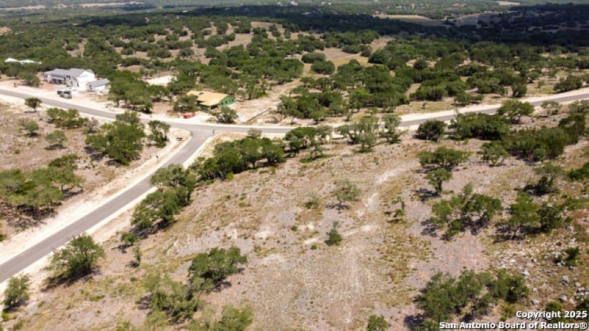5.02 acres in Comal County - photo 5