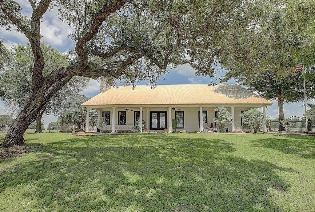 4214 Old College Road